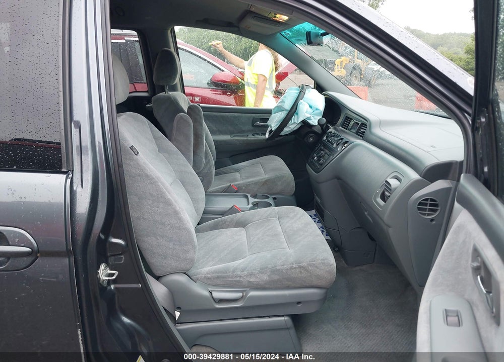 2004 HONDA ODYSSEY EX VIN: 5FNRL18824B089575