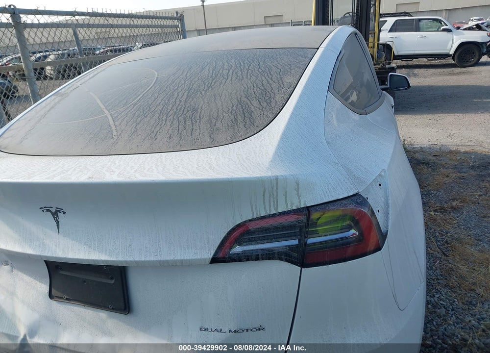 2021 TESLA MODEL Y LONG RANGE DUAL MOTOR ALL-WHEEL DRIVE VIN: 5YJYGDEE1MF213038
