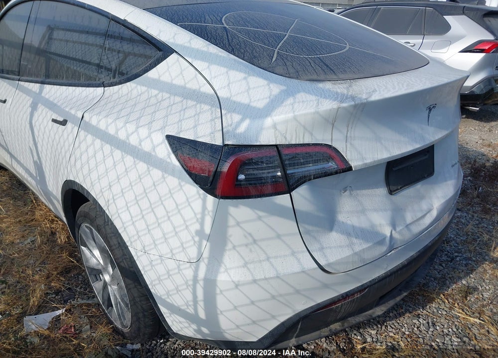 2021 TESLA MODEL Y LONG RANGE DUAL MOTOR ALL-WHEEL DRIVE VIN: 5YJYGDEE1MF213038