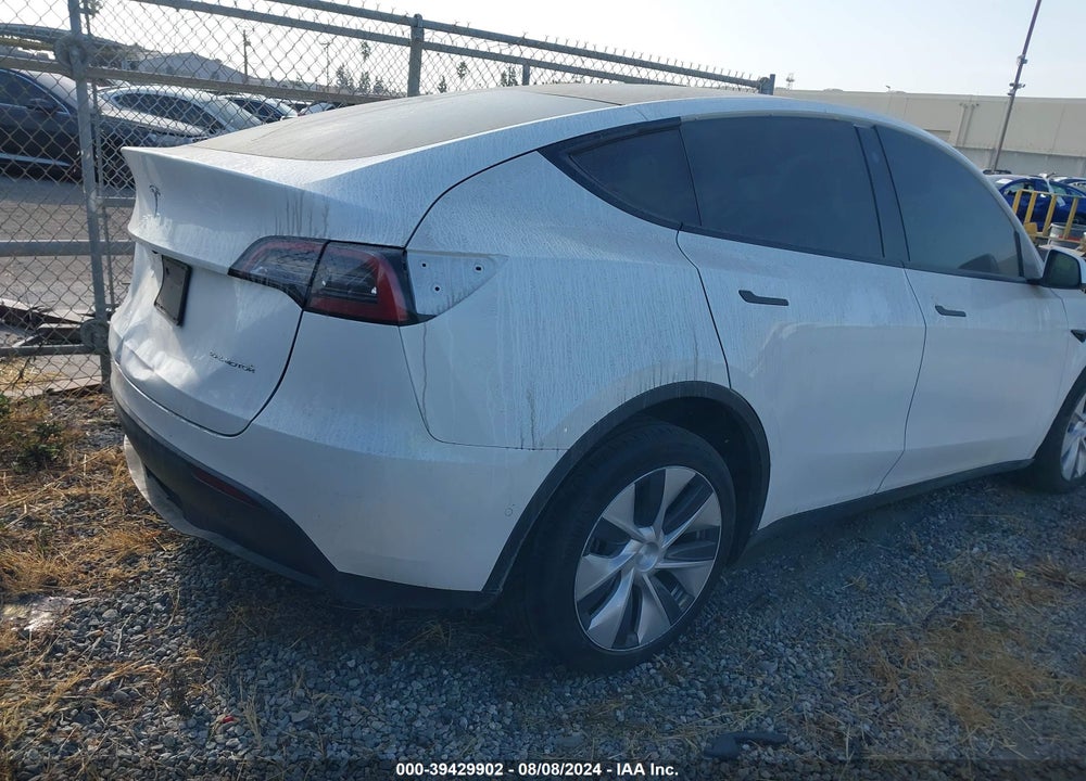 2021 TESLA MODEL Y LONG RANGE DUAL MOTOR ALL-WHEEL DRIVE VIN: 5YJYGDEE1MF213038