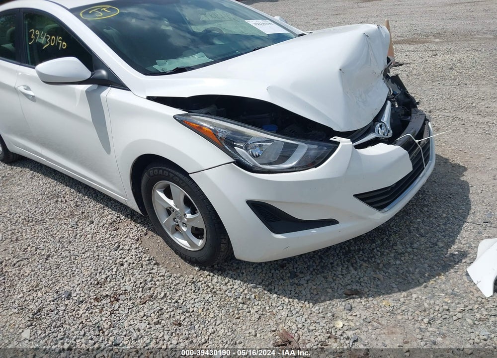 2014 HYUNDAI ELANTRA SE VIN: 5NPDH4AE1EH521024
