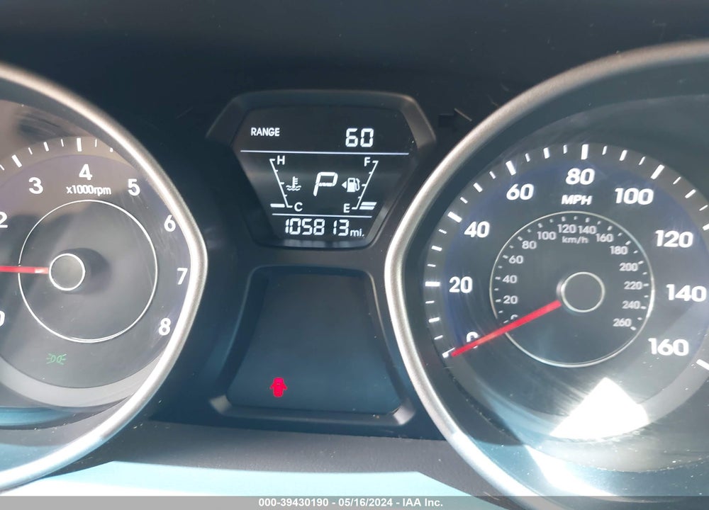 2014 HYUNDAI ELANTRA SE VIN: 5NPDH4AE1EH521024