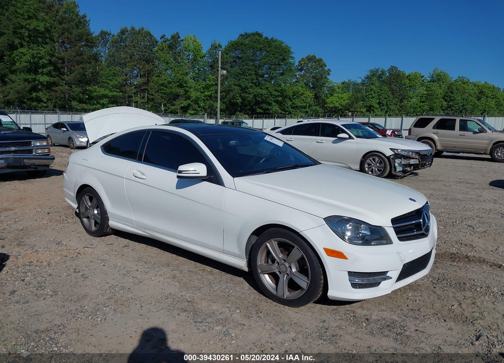 2014 MERCEDES-BENZ C 250 VIN: WDDGJ4HB9EG174503