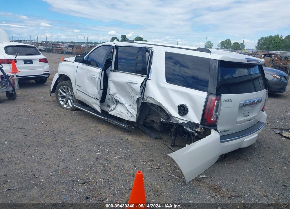 2017 GMC YUKON DENALI VIN: 1GKS2CKJ8HR202249