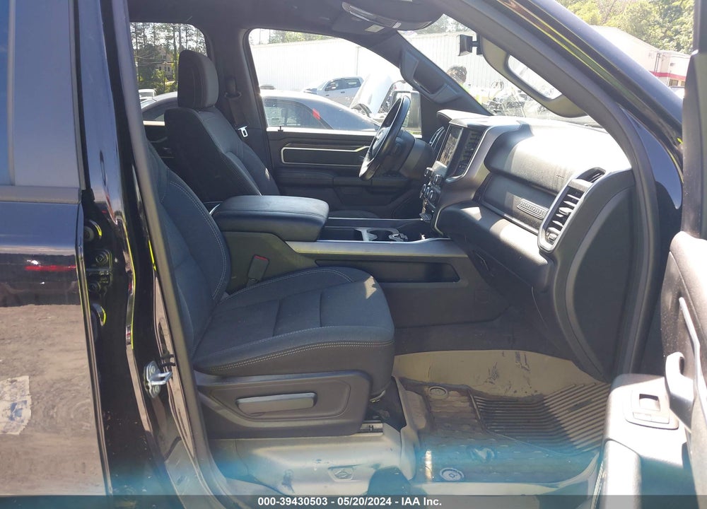 2021 RAM 1500 BIG HORN QUAD CAB 4X2 6'4 BOX VIN: 1C6RREBT2MN610273