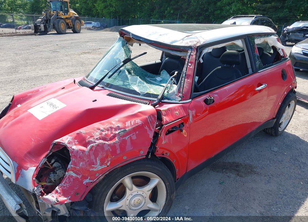 2005 MINI COOPER VIN: WMWRC33505TJ73432