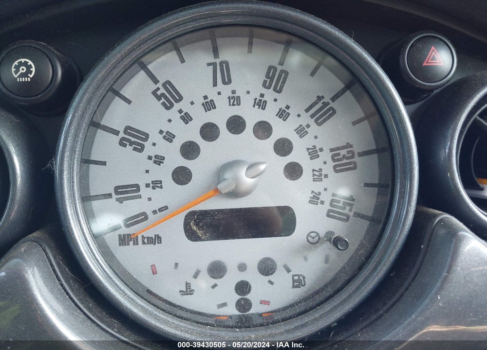 2005 MINI COOPER VIN: WMWRC33505TJ73432
