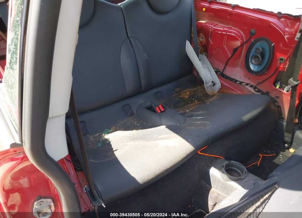 2005 MINI COOPER VIN: WMWRC33505TJ73432