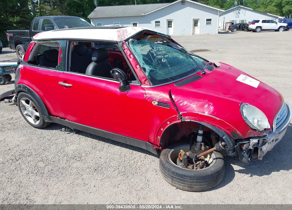 2005 MINI COOPER VIN: WMWRC33505TJ73432