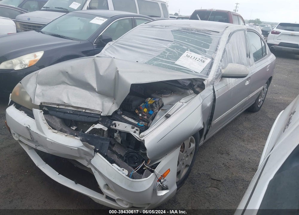 2004 HYUNDAI ELANTRA GLS/GT VIN: KMHDN46D64U732910