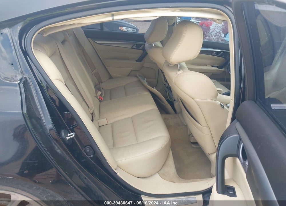 2010 ACURA TL 3.5 VIN: 19UUA8F25AA011000