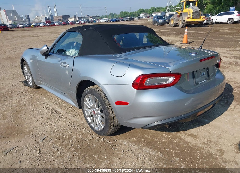 2018 FIAT 124 SPIDER CLASSICA VIN: JC1NFAEK2J0134513