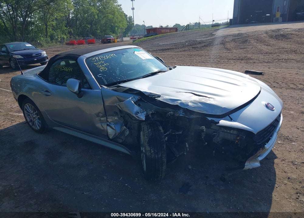 2018 FIAT 124 SPIDER CLASSICA VIN: JC1NFAEK2J0134513
