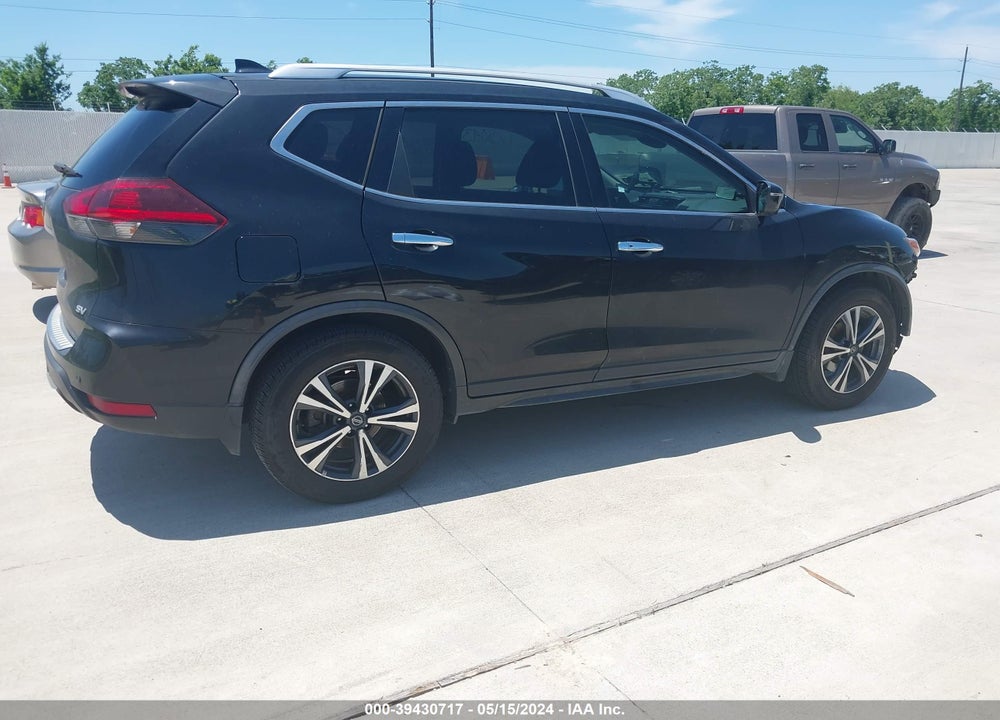 2020 NISSAN ROGUE SV FWD VIN: JN8AT2MT8LW001351
