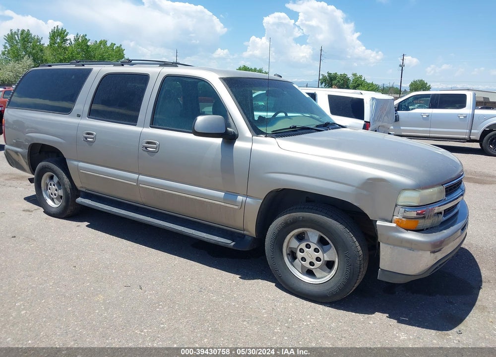 2002 CHEVROLET SUBURBAN 1500 LT VIN: 3GNEC16T42G352220