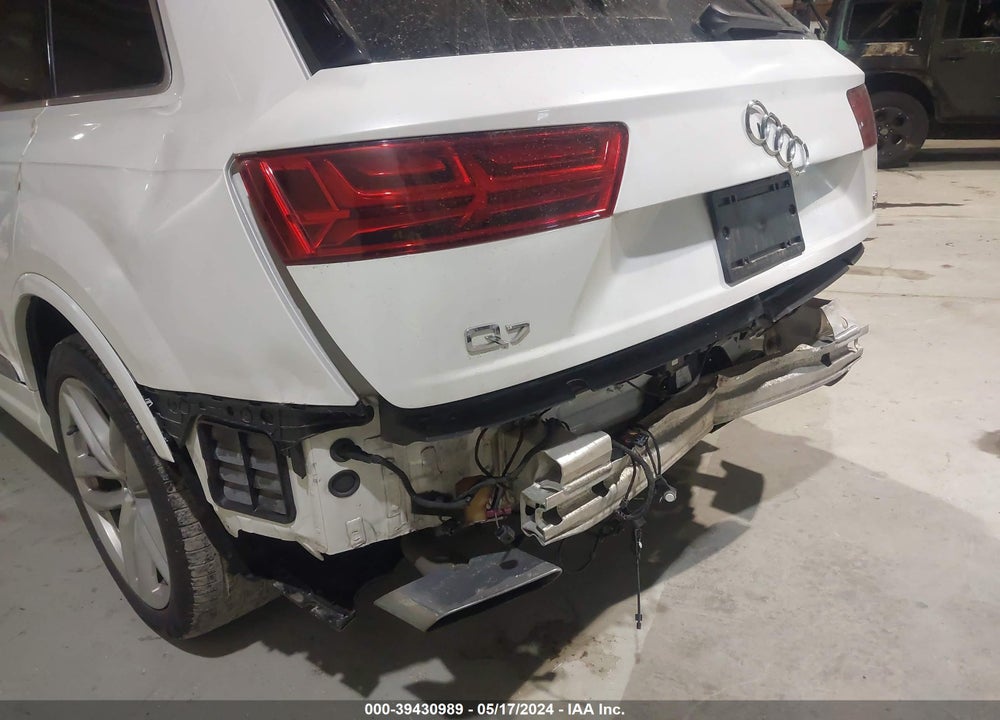 2017 AUDI Q7 3.0T PREMIUM VIN: WA1VAAF70HD014461
