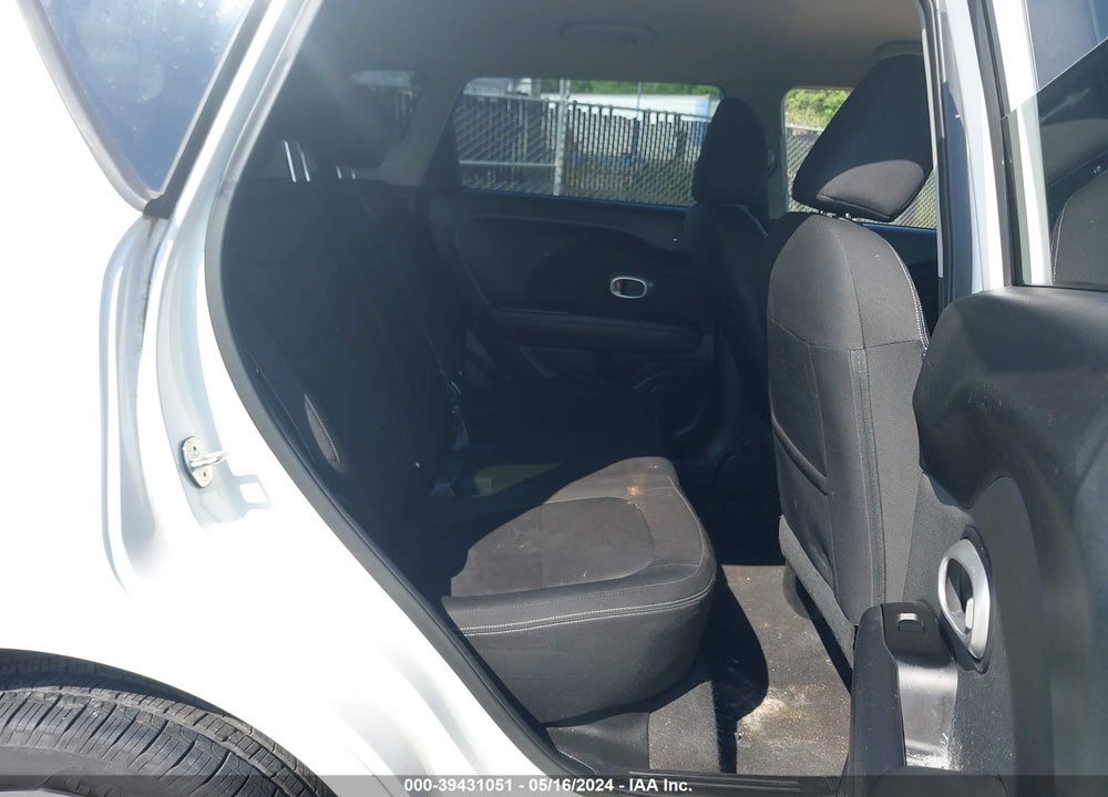 2014 KIA SOUL VIN: KNDJN2A29E7011823