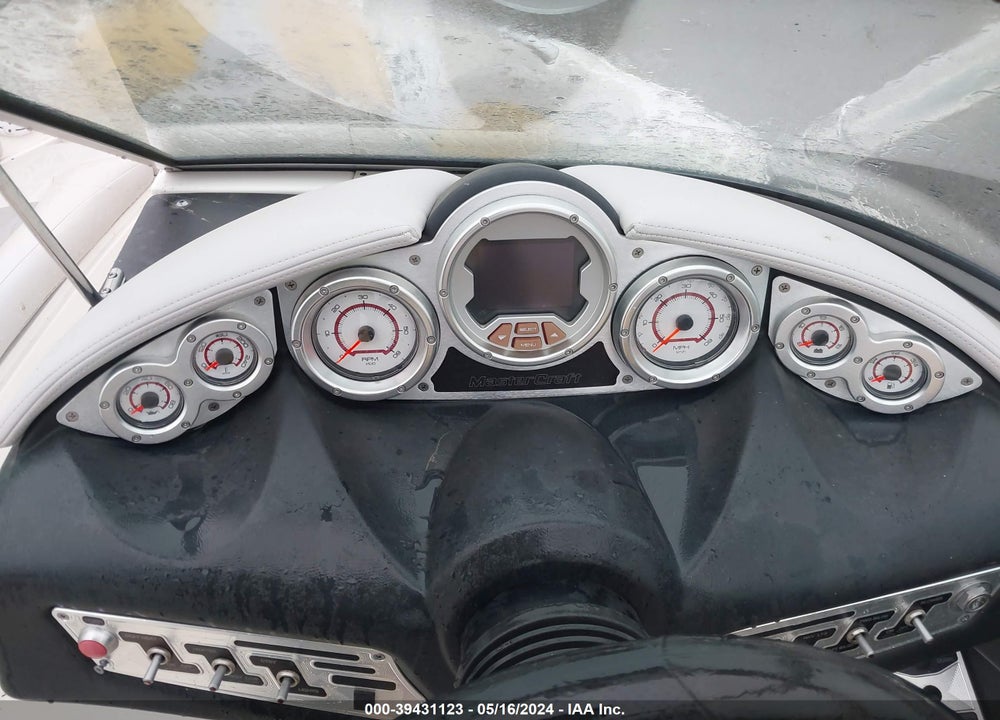 2009 MASTERCRAFT BOAT VIN: MBCNUHB7B909
