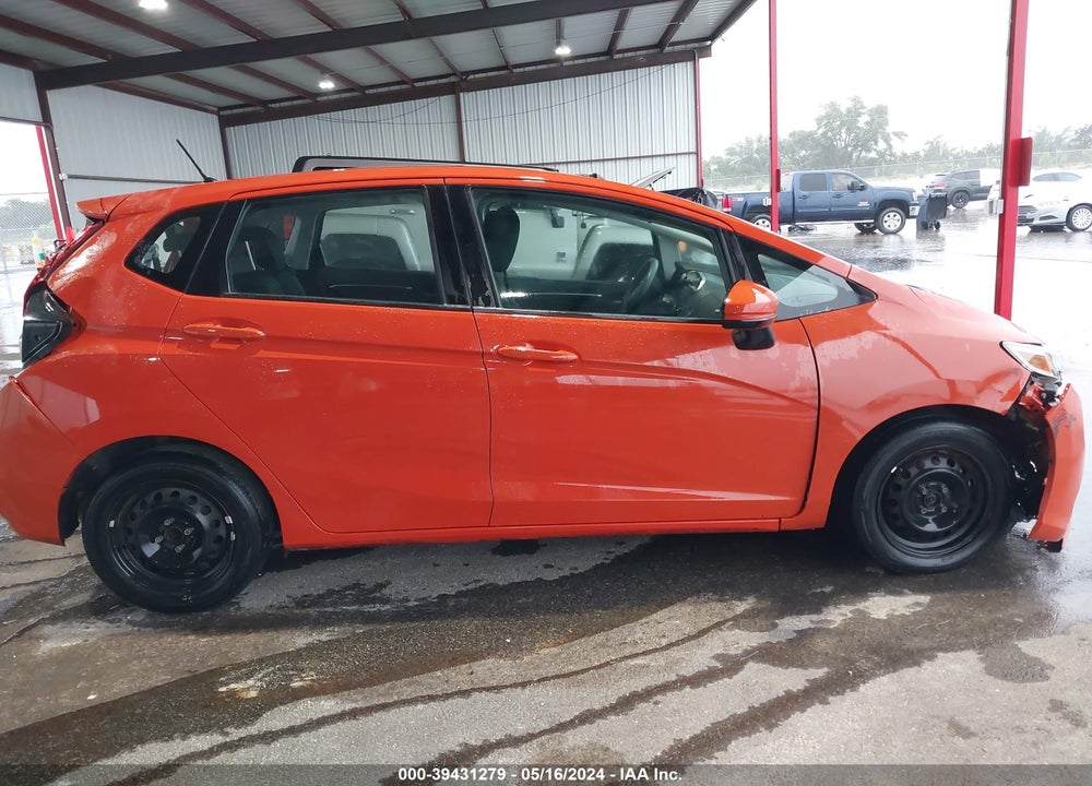 2019 HONDA FIT LX VIN: 3HGGK5H48KM713596