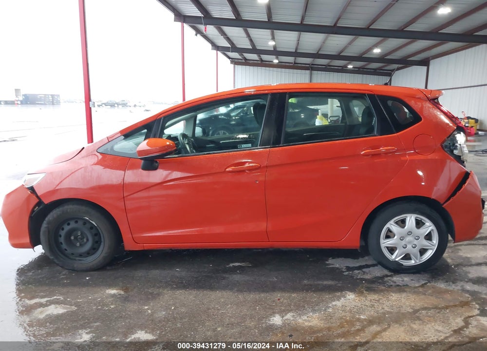2019 HONDA FIT LX VIN: 3HGGK5H48KM713596