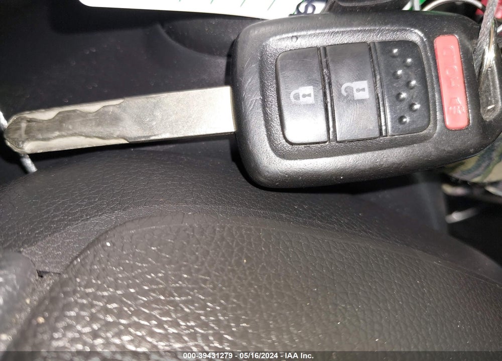 2019 HONDA FIT LX VIN: 3HGGK5H48KM713596