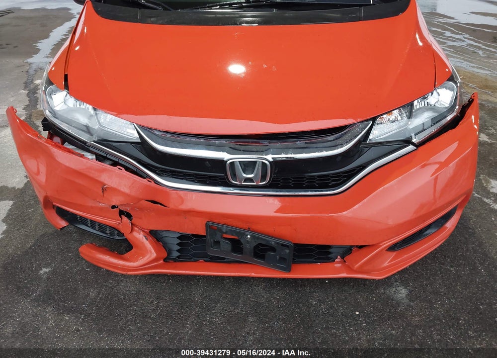 2019 HONDA FIT LX VIN: 3HGGK5H48KM713596