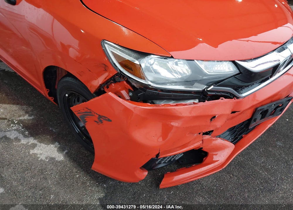 2019 HONDA FIT LX VIN: 3HGGK5H48KM713596