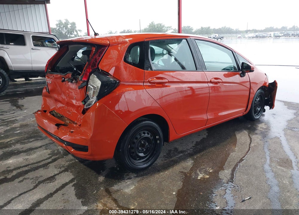 2019 HONDA FIT LX VIN: 3HGGK5H48KM713596