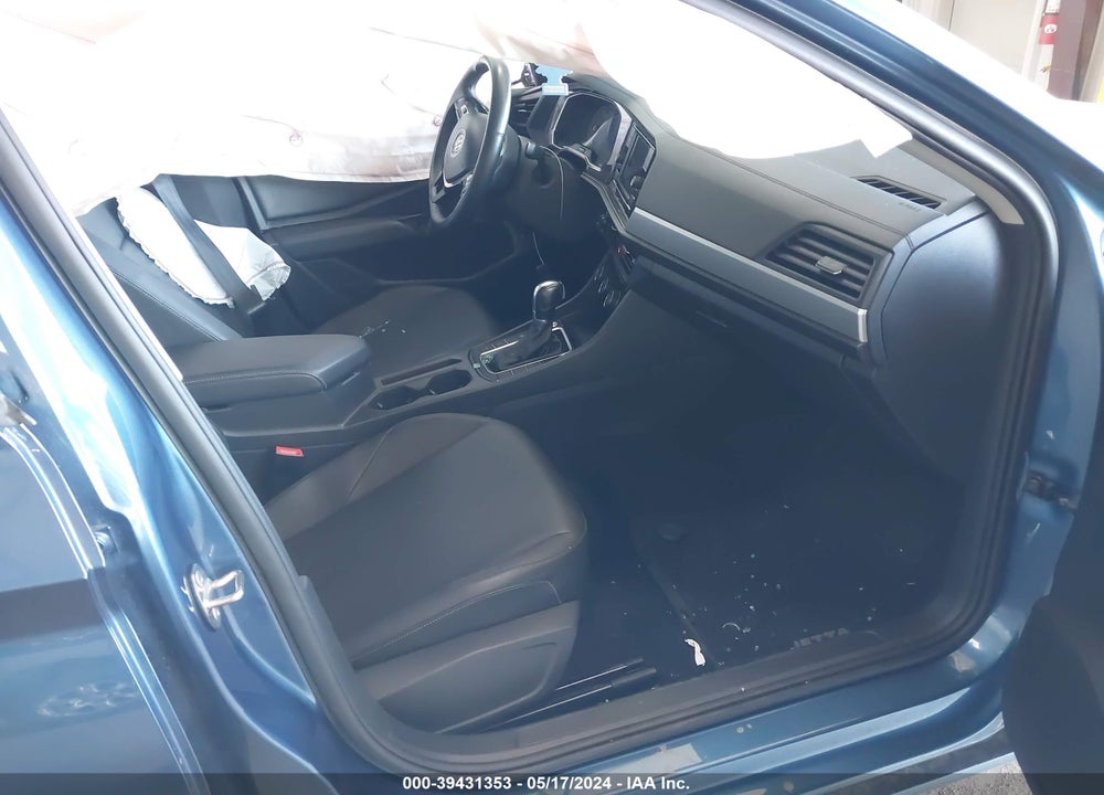 2019 VOLKSWAGEN JETTA 1.4T R-LINE/1.4T S/1.4T SE VIN: 3VWCB7BU7KM157814