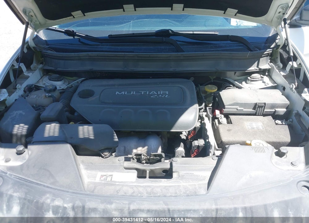 2015 JEEP CHEROKEE SPORT VIN: 1C4PJMAB0FW524001