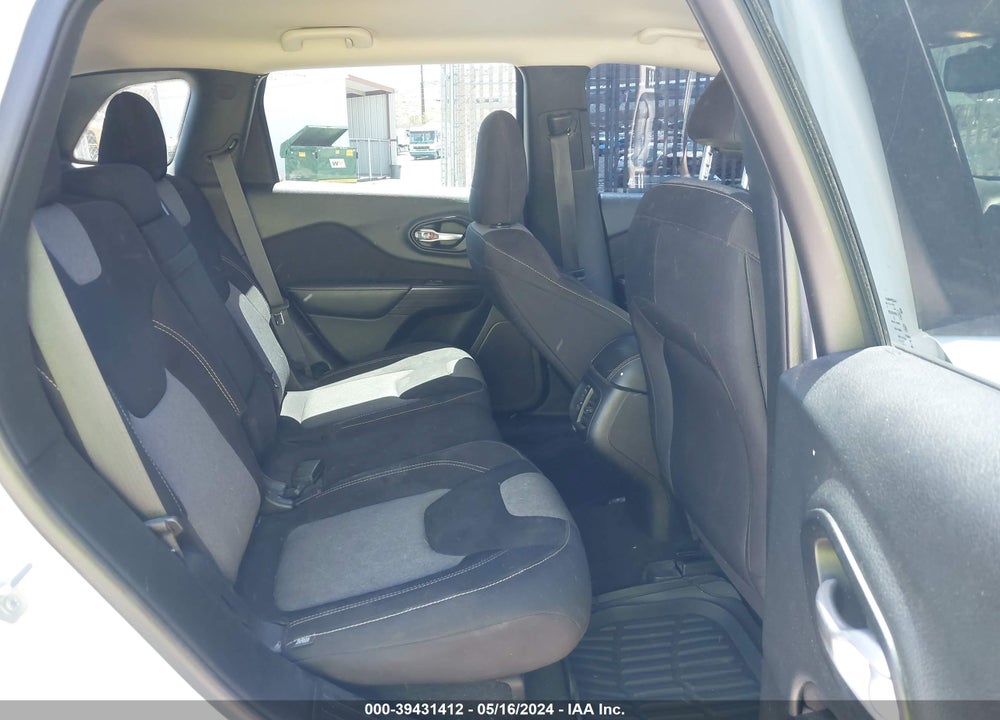 2015 JEEP CHEROKEE SPORT VIN: 1C4PJMAB0FW524001