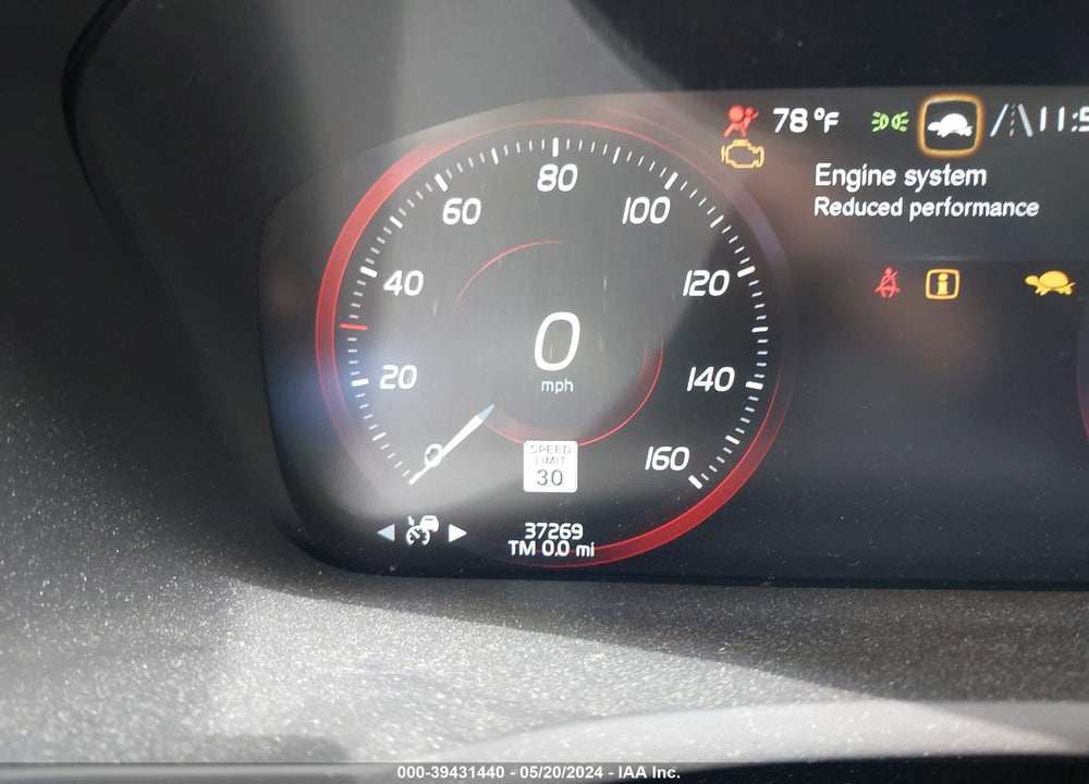 2022 VOLVO XC90 T5 MOMENTUM 7 PASSENGER VIN: YV4102PK7N1846115