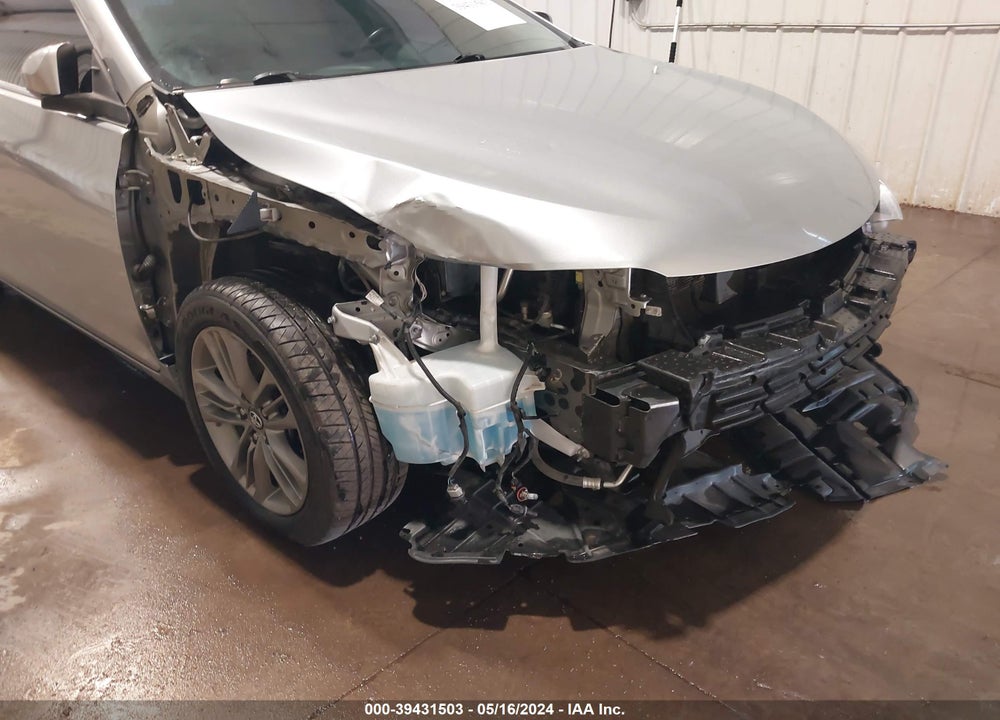 2017 TOYOTA CAMRY SE VIN: 4T1BF1FK4HU733951