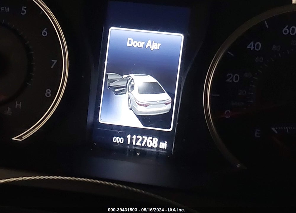 2017 TOYOTA CAMRY SE VIN: 4T1BF1FK4HU733951