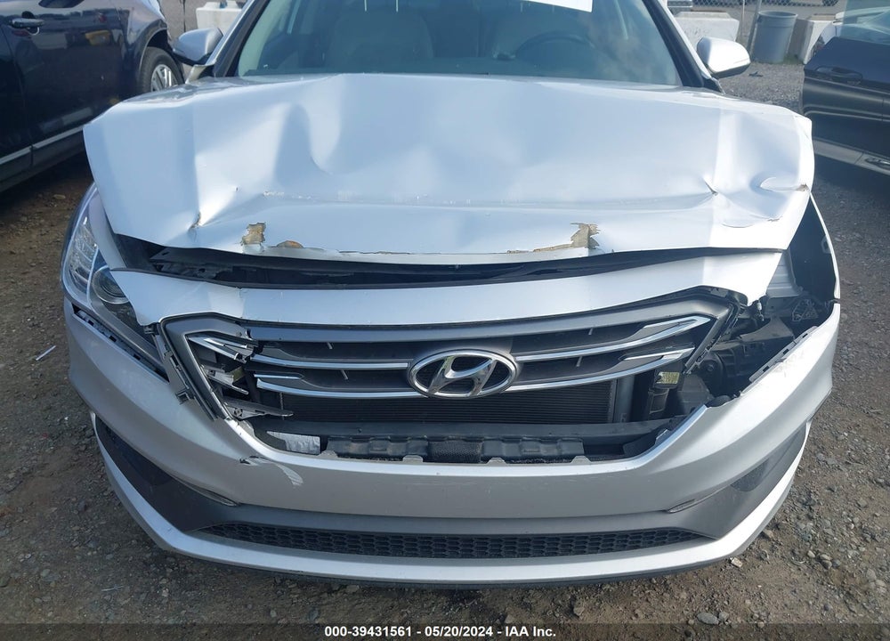 2015 HYUNDAI SONATA SPORT VIN: 5NPE34AF8FH072406