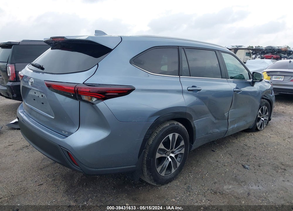 2024 TOYOTA HIGHLANDER XLE VIN: 5TDKDRAH3RS054005