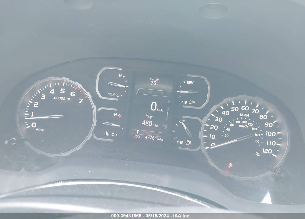 2018 TOYOTA TUNDRA SR5 5.7L V8 VIN: 5TFUW5F19JX773054