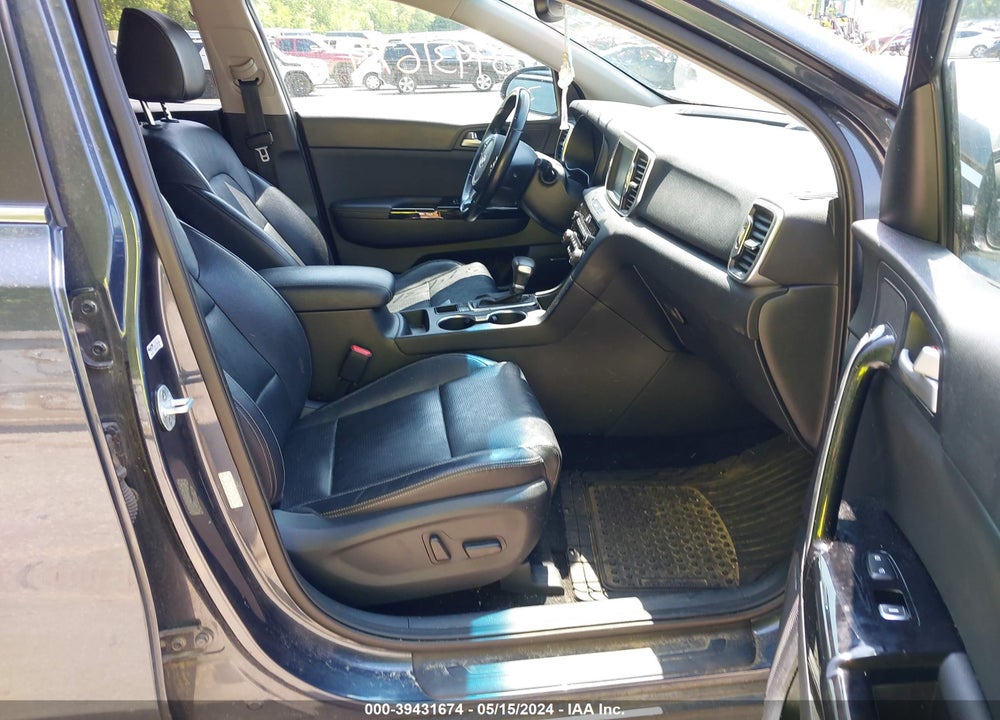 2019 KIA SPORTAGE EX VIN: KNDPNCAC2K7603052