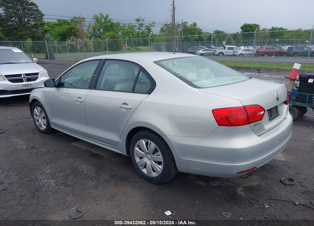 2011 VOLKSWAGEN JETTA 2.5L SE VIN: 3VWDX7AJ0BM386414