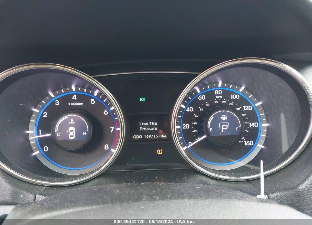 2011 HYUNDAI SONATA VIN: 5NPEB4AC2BH250006