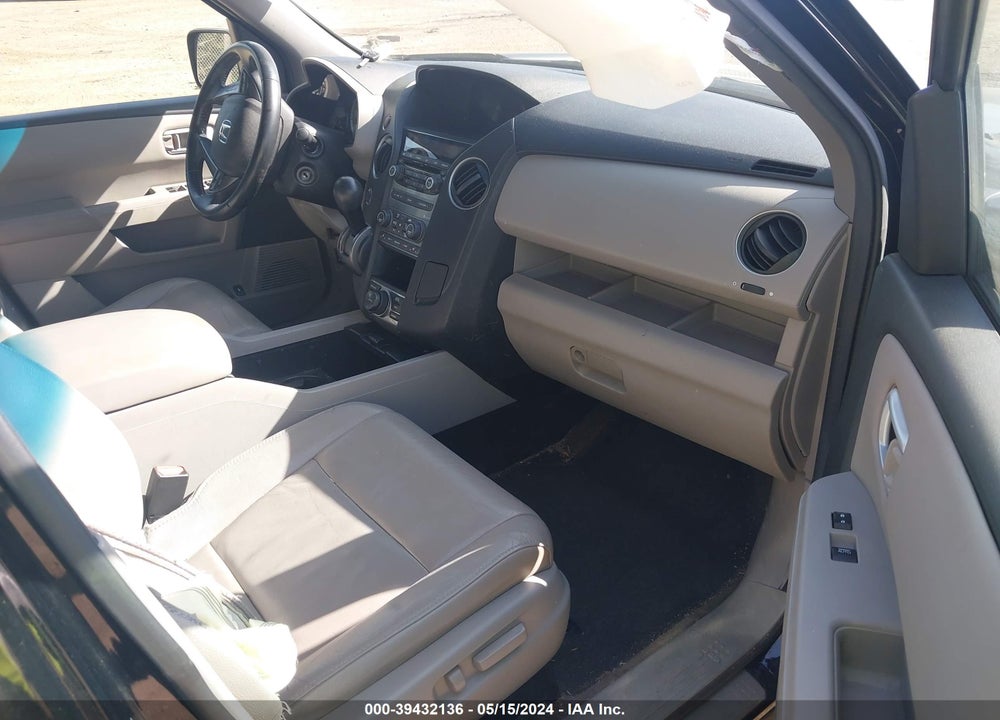 2013 HONDA PILOT EX-L VIN: 5FNYF4H77DB069608