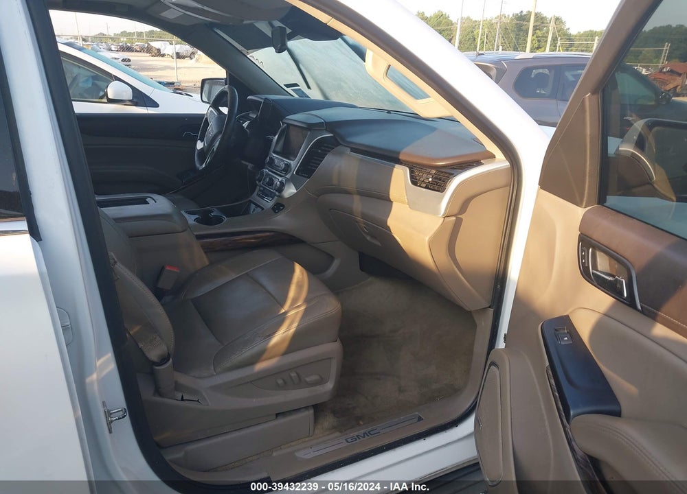 2015 GMC YUKON SLT VIN: 1GKS1BKC4FR235146