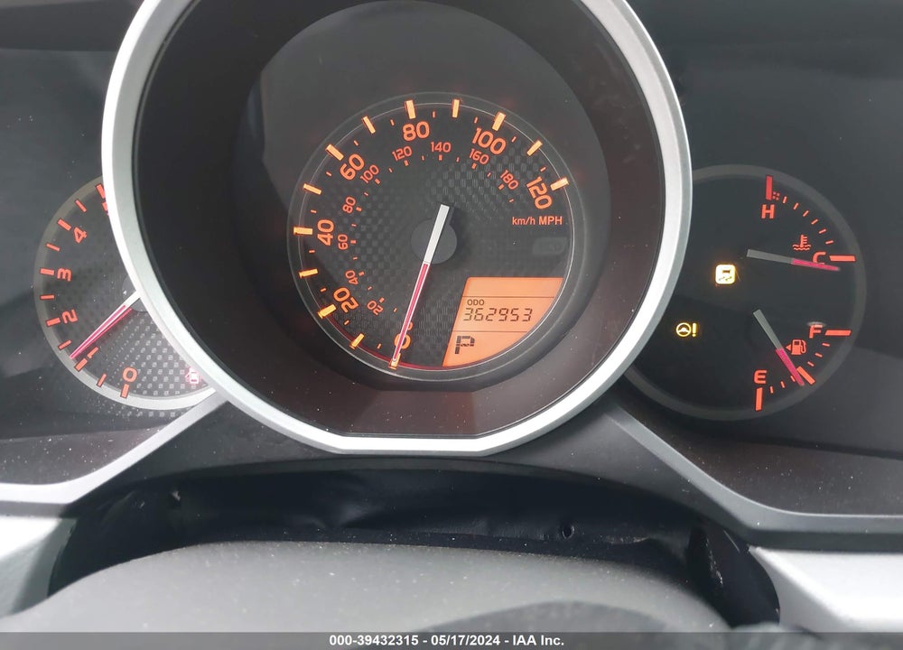2010 TOYOTA 4RUNNER SR5 V6 VIN: JTEBU5JR2A5004767