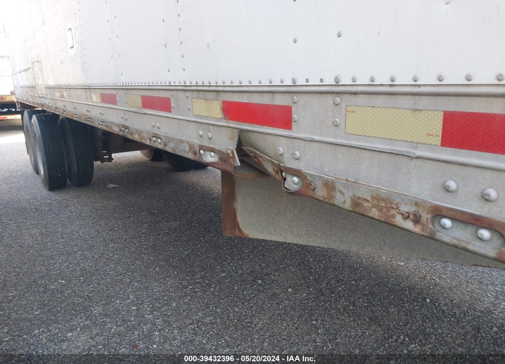 1984 FRUEHAUF --- VIN: 1H2V04529EH008296