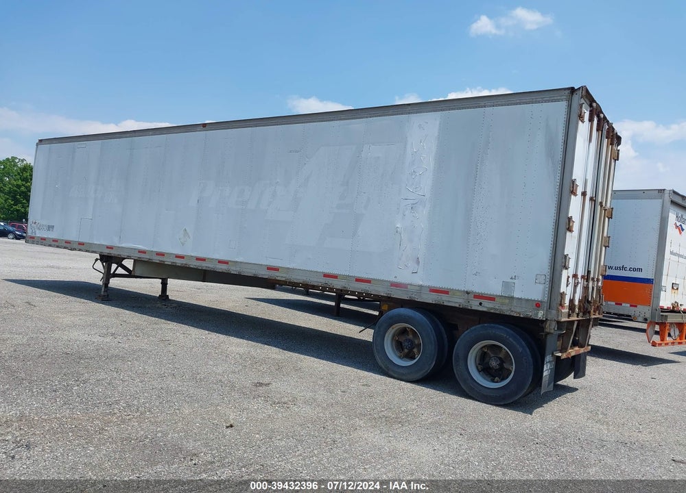 1984 FRUEHAUF --- VIN: 1H2V04529EH008296