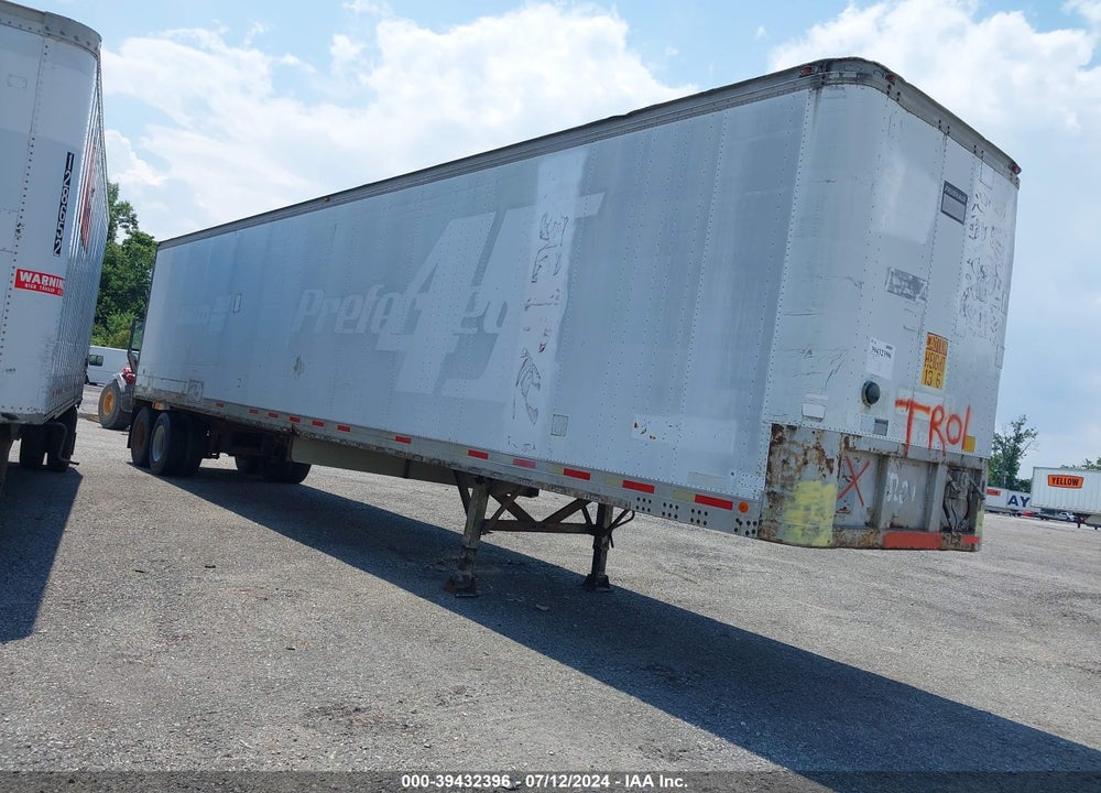 1984 FRUEHAUF --- VIN: 1H2V04529EH008296