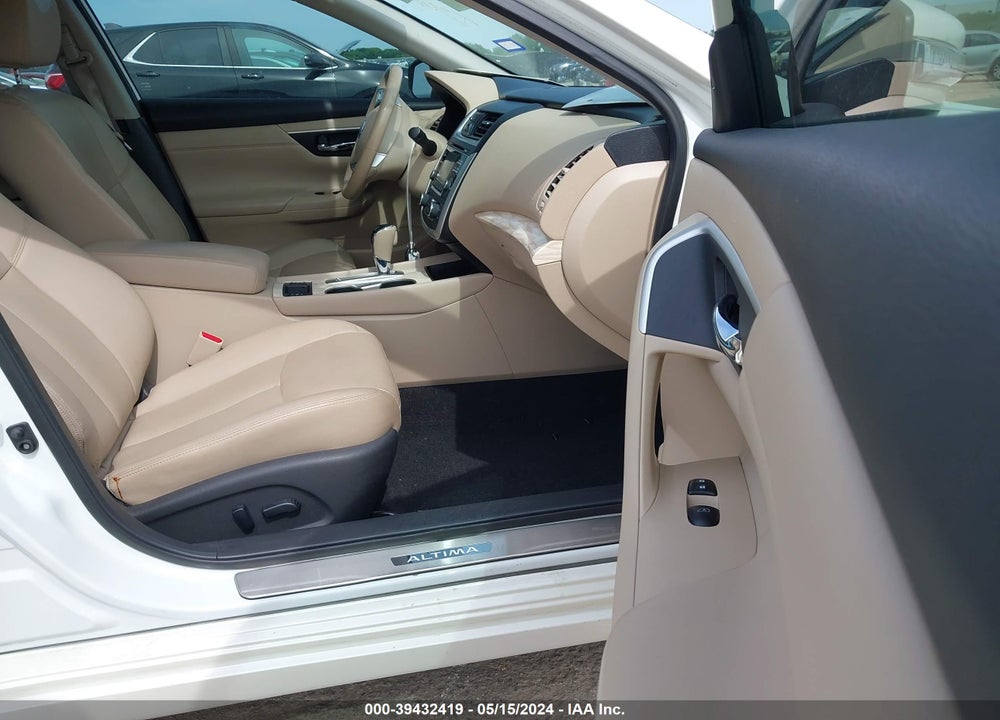 2016 NISSAN ALTIMA 2.5 SL VIN: 1N4AL3AP8GC203354
