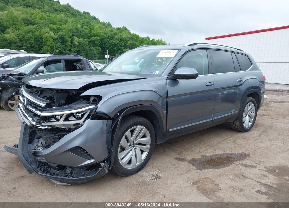 2021 VOLKSWAGEN ATLAS VIN: 1V2BR2CA0MC513847
