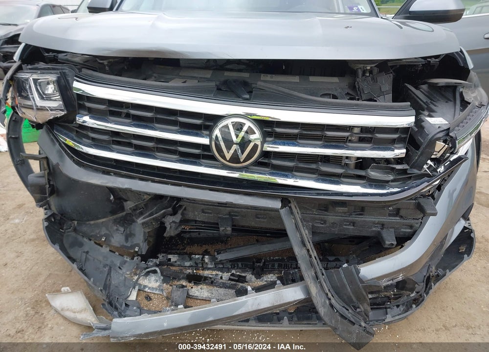 2021 VOLKSWAGEN ATLAS VIN: 1V2BR2CA0MC513847