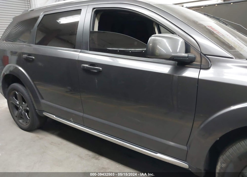 2018 DODGE JOURNEY CROSSROAD VIN: 3C4PDCGG5JT322788